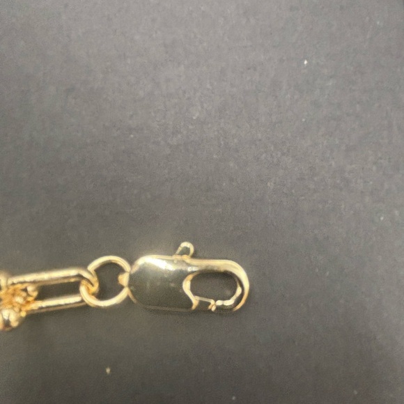 Elegant Gold Chain Link Fashion Bracelet 49 each measurement - Picture 2 of 6